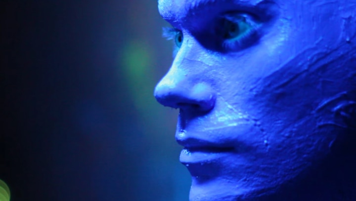 Foto de primer plano del Blue Man